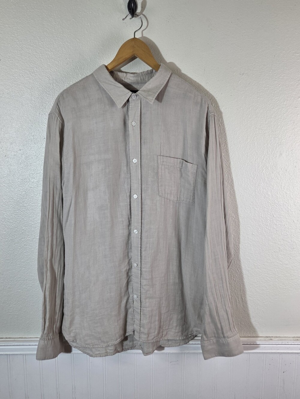 Vince Mens XL Classic Fit Beige Lightweight Cotton Gauze Button Front Shirt